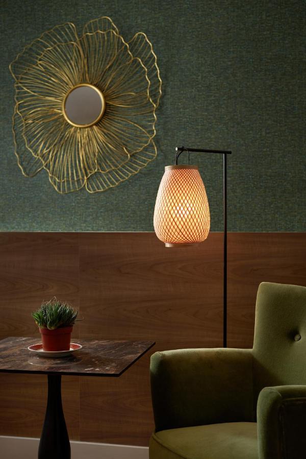 Hotel Apolonia Montmartre; Sure Collection By Western Parijs